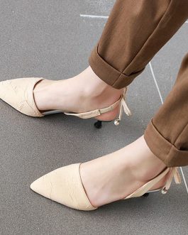 Fashion Pointed Toe Low Heel Sandal
